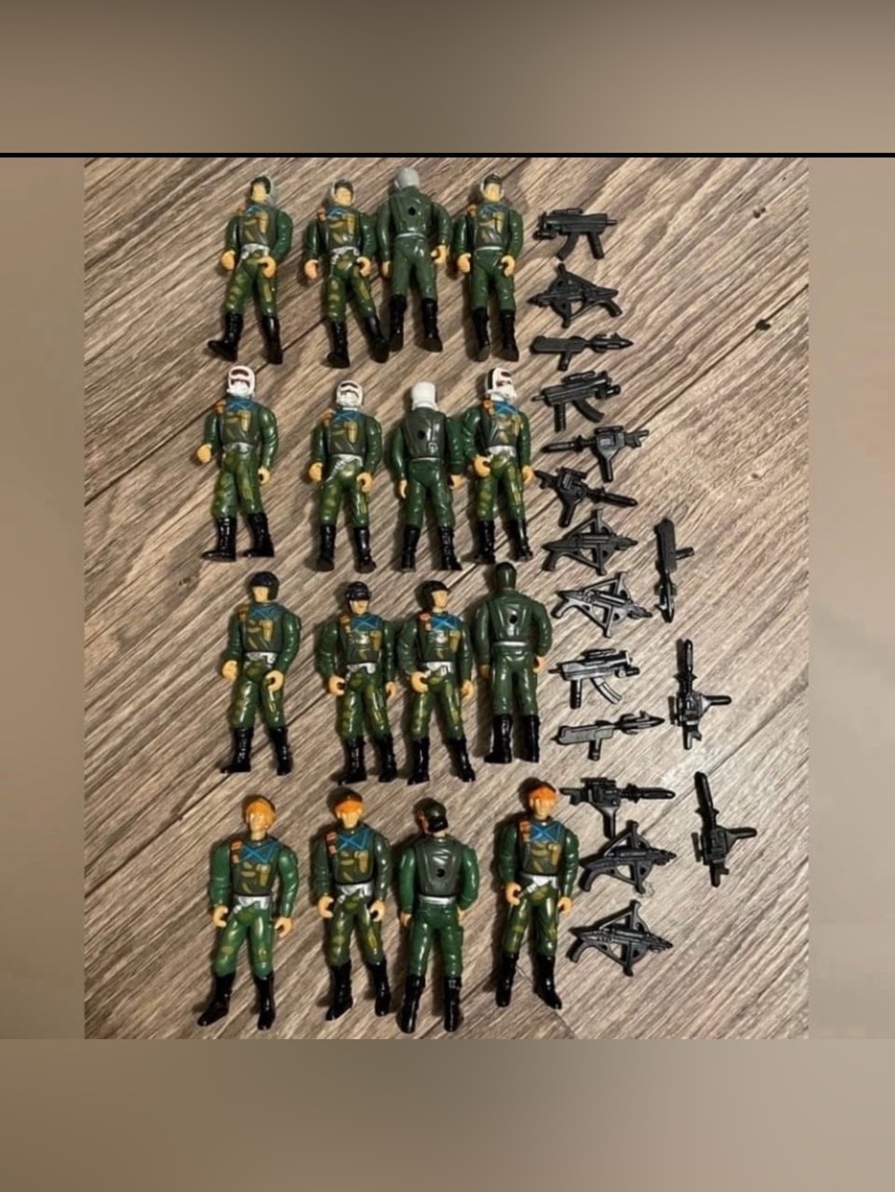 16 Desert Defender Action Figures (SGI, Sungold MFG. CO) 1980s 4” G.I Joe